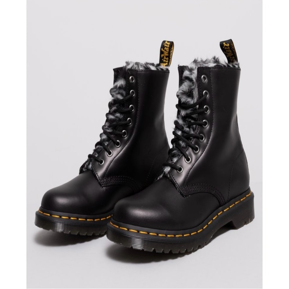 Doc Martens 1460 Black Serena Atlas Faux Fur Lined‎ Boots RARE Women’s 5